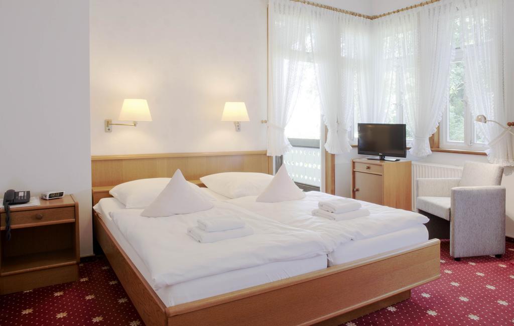 Ferien- Und Wellnesshotel Waldfrieden Hitzacker Bilik gambar