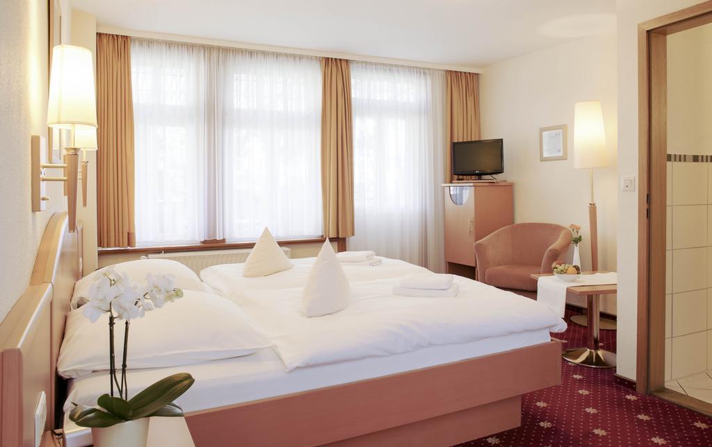 Ferien- Und Wellnesshotel Waldfrieden Hitzacker Bilik gambar